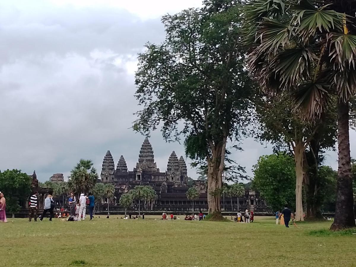 Realkhom